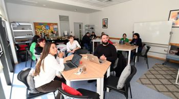 Dirgegen potencia trabajo colaborativo con representantes de la UBB