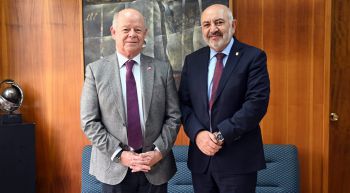 En reunión con Seremi de Ciencia, rector UBB destacó valor de la investigación que realizan las universidades